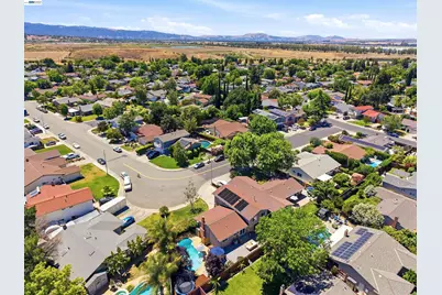 241 Garnet Drive, Livermore, CA 94550 - Photo 57