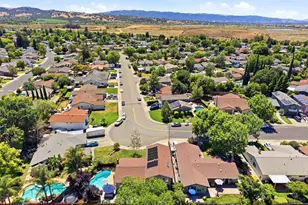 241 Garnet Dr, Livermore, CA 94550 - Photo 59