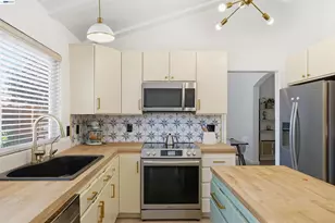 241 Garnet Dr, Livermore, CA 94550 - Photo 15