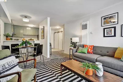 425 Orange St #202, Oakland, CA 94610 - Photo 13