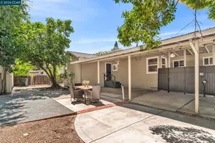 2072 Chalomar Rd, Concord, CA 94518 - Photo 29