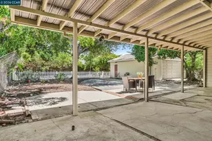 2072 Chalomar Rd, Concord, CA 94518 - Photo 27