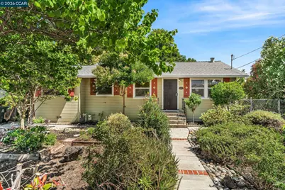 2072 Chalomar Rd, Concord, CA 94518 - Photo 3