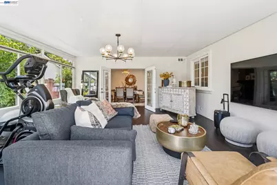 2485 Medallion Dr, Union City, CA 94587 - Photo 25