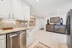 2485 Medallion Dr, Union City, CA 94587 - Photo 15