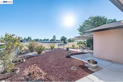 1262 Hollyhock St, Livermore, CA 94551 - Photo 31