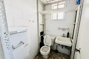 220 International Blvd, Oakland, CA 94606 - Photo 21