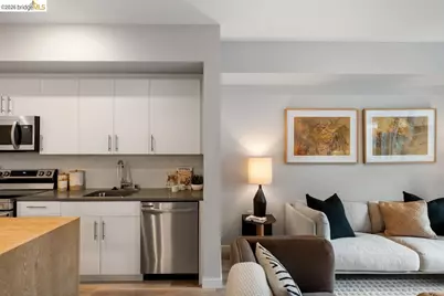 260 Brooklyn Basin Way #460, Oakland, CA 94606 - Photo 7