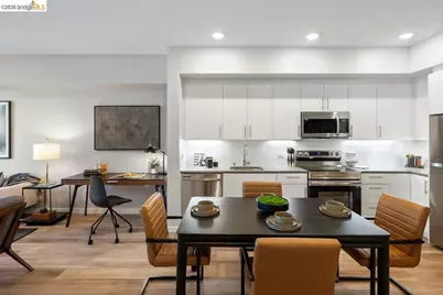 260 Brooklyn Basin Way #432, Oakland, CA 94606 - Photo 9