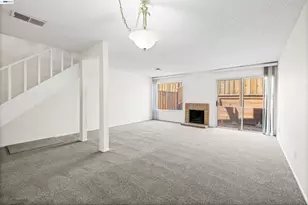 7552 Silvertree Ln, Dublin, CA 94568 - Photo 9