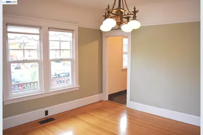 2860 Jackson St, Alameda, CA 94501 - Photo 19