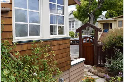 2860 Jackson St, Alameda, CA 94501 - Photo 43