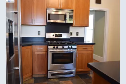2860 Jackson St, Alameda, CA 94501 - Photo 11
