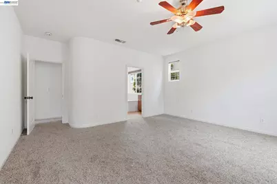 1121 Andreas Ln, Tracy, CA 95376 - Photo 31
