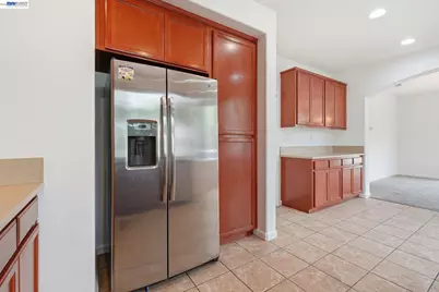 1121 Andreas Ln, Tracy, CA 95376 - Photo 17
