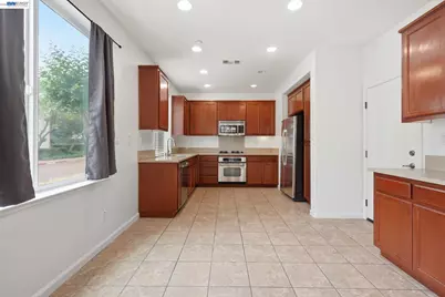 1121 Andreas Ln, Tracy, CA 95376 - Photo 25