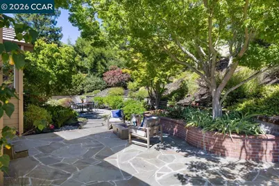 20 Monte Crest Ct, Walnut Creek, CA 94595 - Photo 41