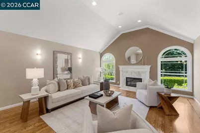 70 Ridgecrest Ct, Lafayette, CA 94549 - Photo 5