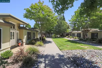 1209 Oakmont Dr #6, Walnut Creek, CA 94595 - Photo 3