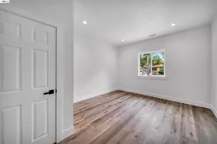 3035 Logan St, Oakland, CA 94601 - Photo 9