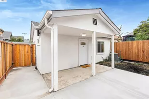 3035 Logan St, Oakland, CA 94601 - Photo 13