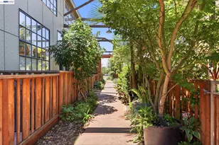 1501 37th Ave, Oakland, CA 94601 - Photo 3