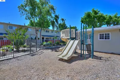 660 Fargo Ave #6, San Leandro, CA 94579 - Photo 29