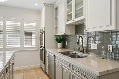 1410 Lakeshore Ave #5, Oakland, CA 94606 - Photo 81