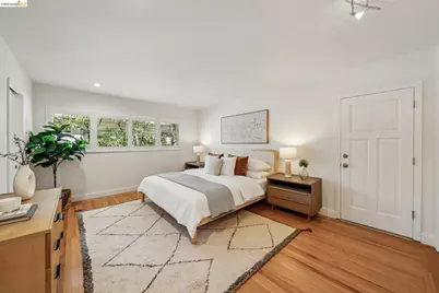 1410 Lakeshore Ave #5, Oakland, CA 94606 - Photo 17
