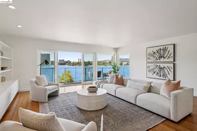 1410 Lakeshore Ave #5, Oakland, CA 94606 - Photo 9