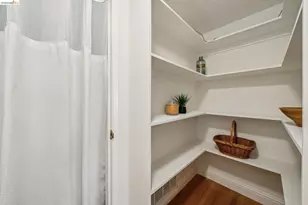 1410 Lakeshore Ave, Oakland, CA 94606 - Photo 79
