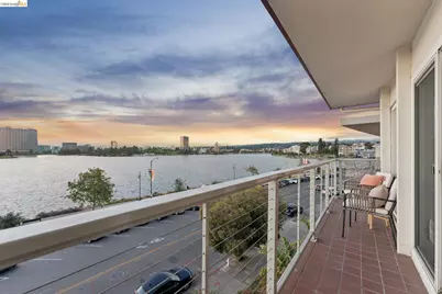 1410 Lakeshore Ave #5, Oakland, CA 94606 - Photo 5