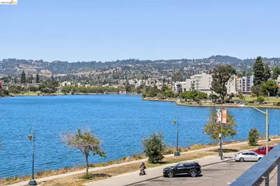 1410 Lakeshore Ave #5, Oakland, CA 94606 - Photo 35