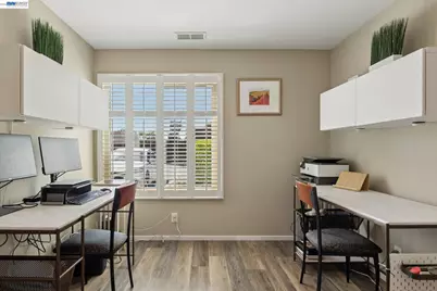 3430 Camanoe Ln, Alameda, CA 94502 - Photo 27