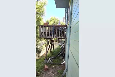 8600 Seneca, Oakland, CA 94605 - Photo 9