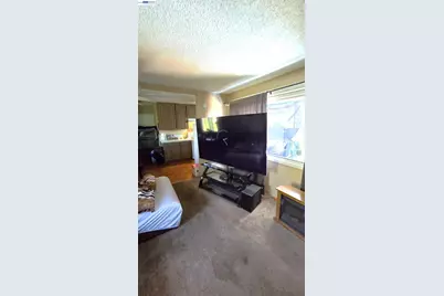 8600 Seneca, Oakland, CA 94605 - Photo 11