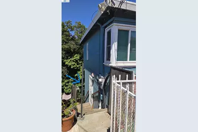 8600 Seneca, Oakland, CA 94605 - Photo 19