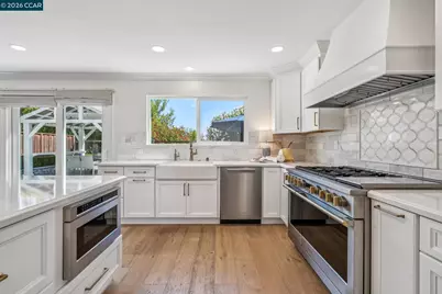 135 Tenby Terrace, Danville, CA 94506 - Photo 17