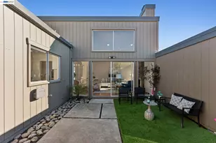 1034 Trellis Ln, Alameda, CA 94502 - Photo 33