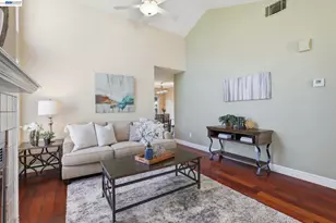 1424 Peachtree Common, Livermore, CA 94551 - Photo 3