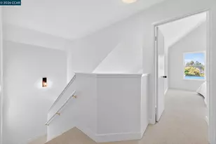 726 Buena Vista Pl, Walnut Creek, CA 94597 - Photo 31