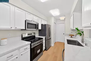 726 Buena Vista Pl, Walnut Creek, CA 94597 - Photo 21
