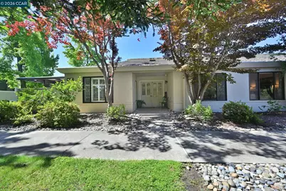 2217 Pine Knoll Dr #3, Walnut Creek, CA 94595 - Photo 1