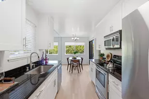 1810 Central Ave, Alameda, CA 94501 - Photo 11
