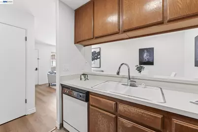 237 Galano Plaza, Union City, CA 94587 - Photo 15