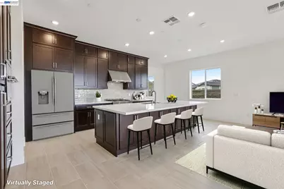 1095 Riverbend Drive, Brentwood, CA 94513 - Photo 7