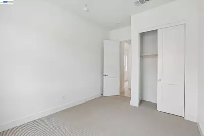 1095 Riverbend Drive, Brentwood, CA 94513 - Photo 21