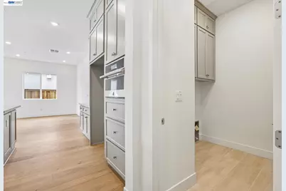 1087 Riverbend Drive, Brentwood, CA 94513 - Photo 9