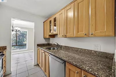 310 Civic Dr #101, Walnut Creek, CA 94596 - Photo 17