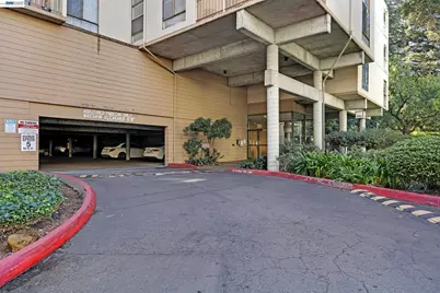 310 Civic Dr #101, Walnut Creek, CA 94596 - Photo 37